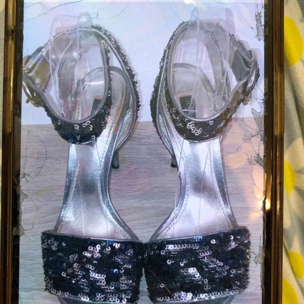 Dolce & Gabanna Black Stiletto Heels with Crystal Embellishments - Picture 4 of 10